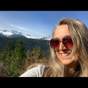 Meet your Posher, Rejane